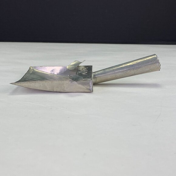 Vintage Mexico Folk Art Stamped Aluminum Dustpan Ashtray - Picture 9 of 11